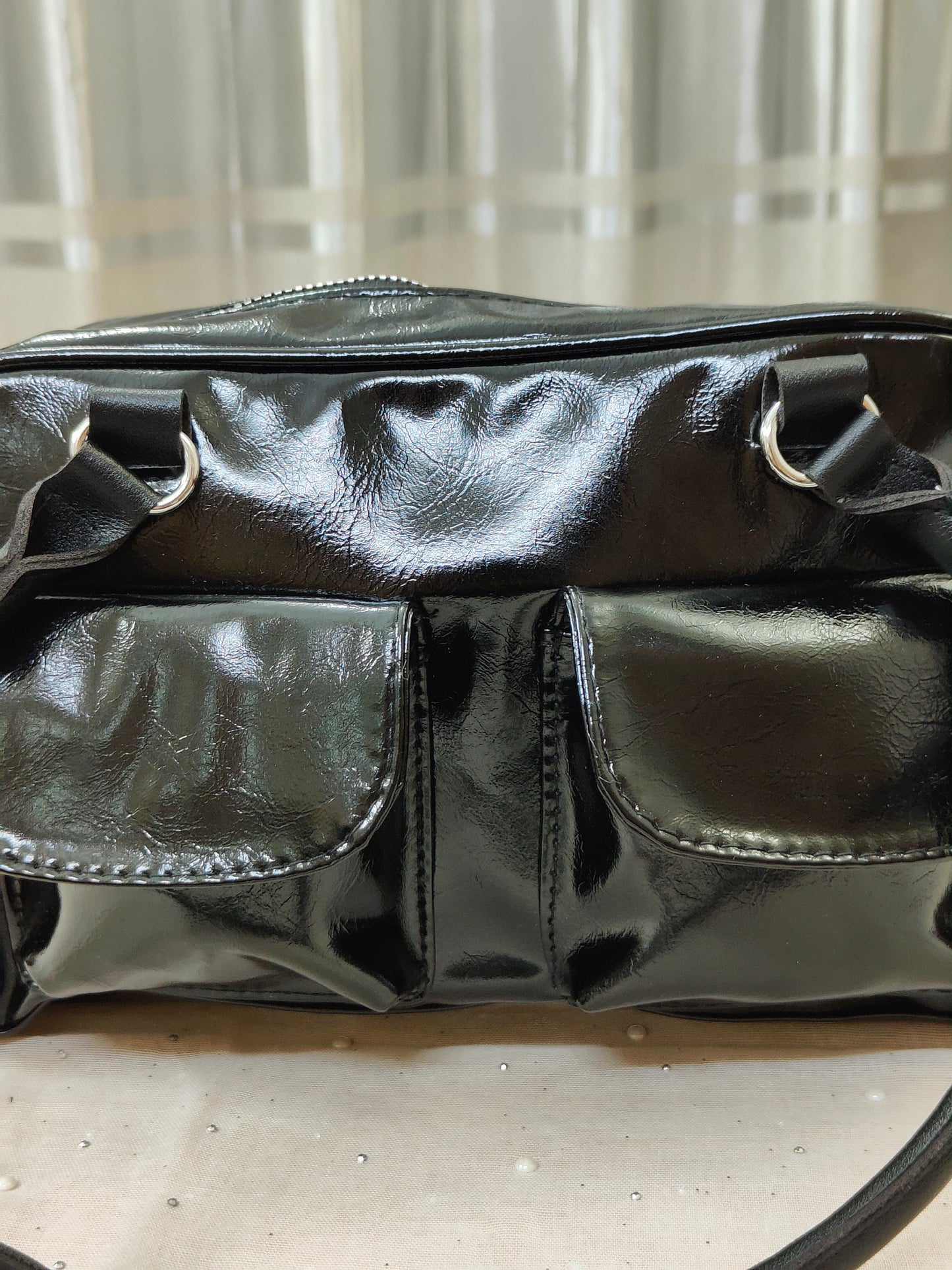 Glossy Bag (Black)